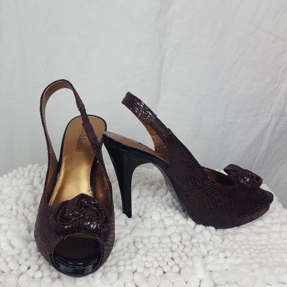 Kelly & Katie Sling Back Heels Blood Red Sz 7 - Picture 1 of 6